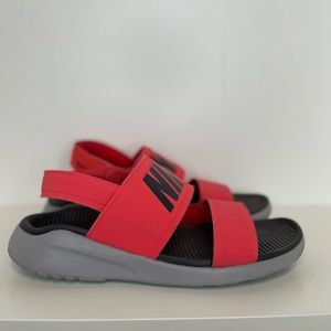 Nike Tanjun Sandal